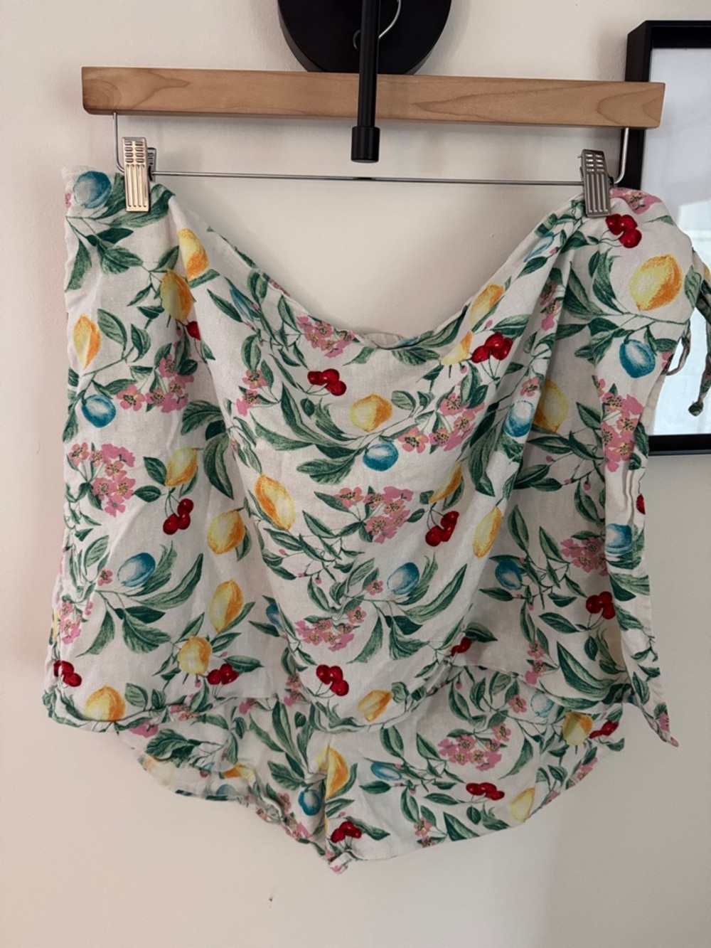 Old Navy White Floral & Fruit Print Skort with Yellow Lemons and Red Cherries